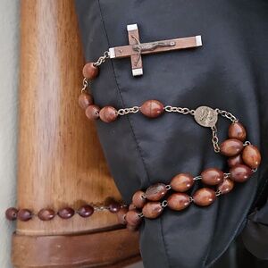Rosary Prayer Bed Wooden Beads with Silver Tone Crucifix Italy Antique
